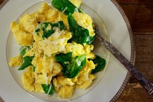 Eggs with pea tendrils